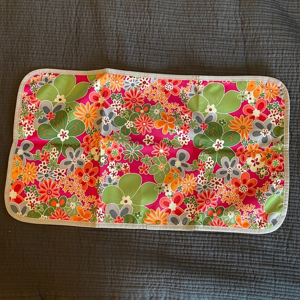Ju-Ju-Be Light Changing Pad - Perky Perennials